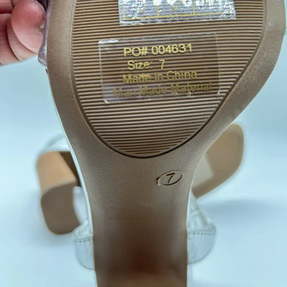 Journee Collection‎ Sandals Womens 7 Silver Dianne Heeled Open Toe Sandals NEW